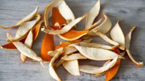 Cách nấu vỏ cam để gội đầu tại nhà