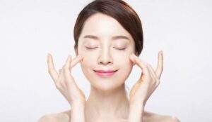 Phương pháp căng da bằng chỉ collagen