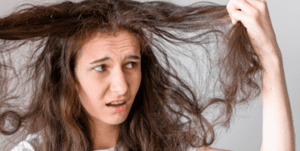 Chăm sóc tóc khô xơ bằng thảo dược thiên nhiên