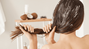 10 Cách Chăm Sóc Tóc Đơn Giản Tại Nhà