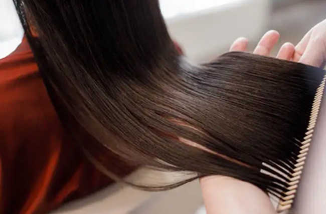 Tóc thưa bẩm sinh