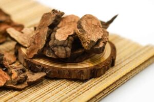 Dưỡng tóc hà thủ ô